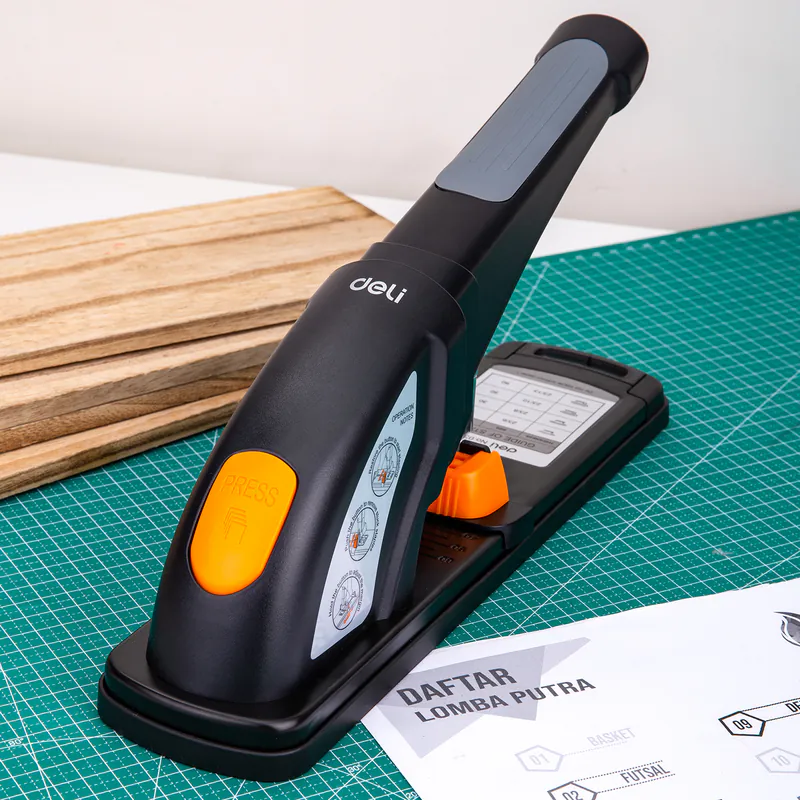 AGRAFEUSES DE BLOC DELI-E0387 - Vue 4