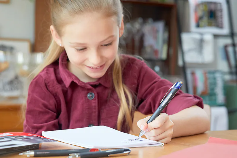 STYLO ROLLER-GEL UNI-BALL JETSTREAM SXN-210 1MM BLEU  - Vue 3